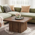 Table basse carrée en bois marron avec base cannelée pour salon